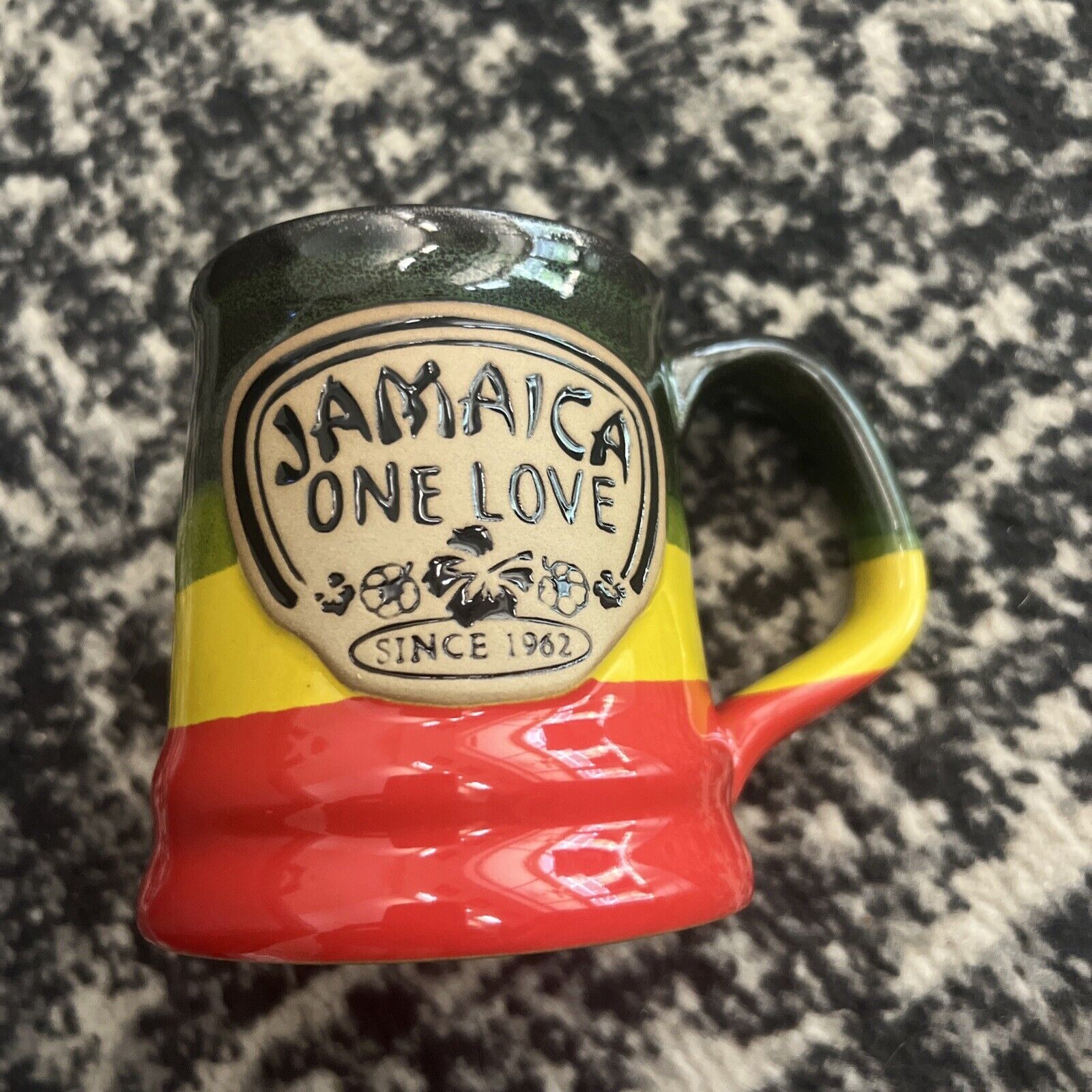 Jamaica Embossed Mug