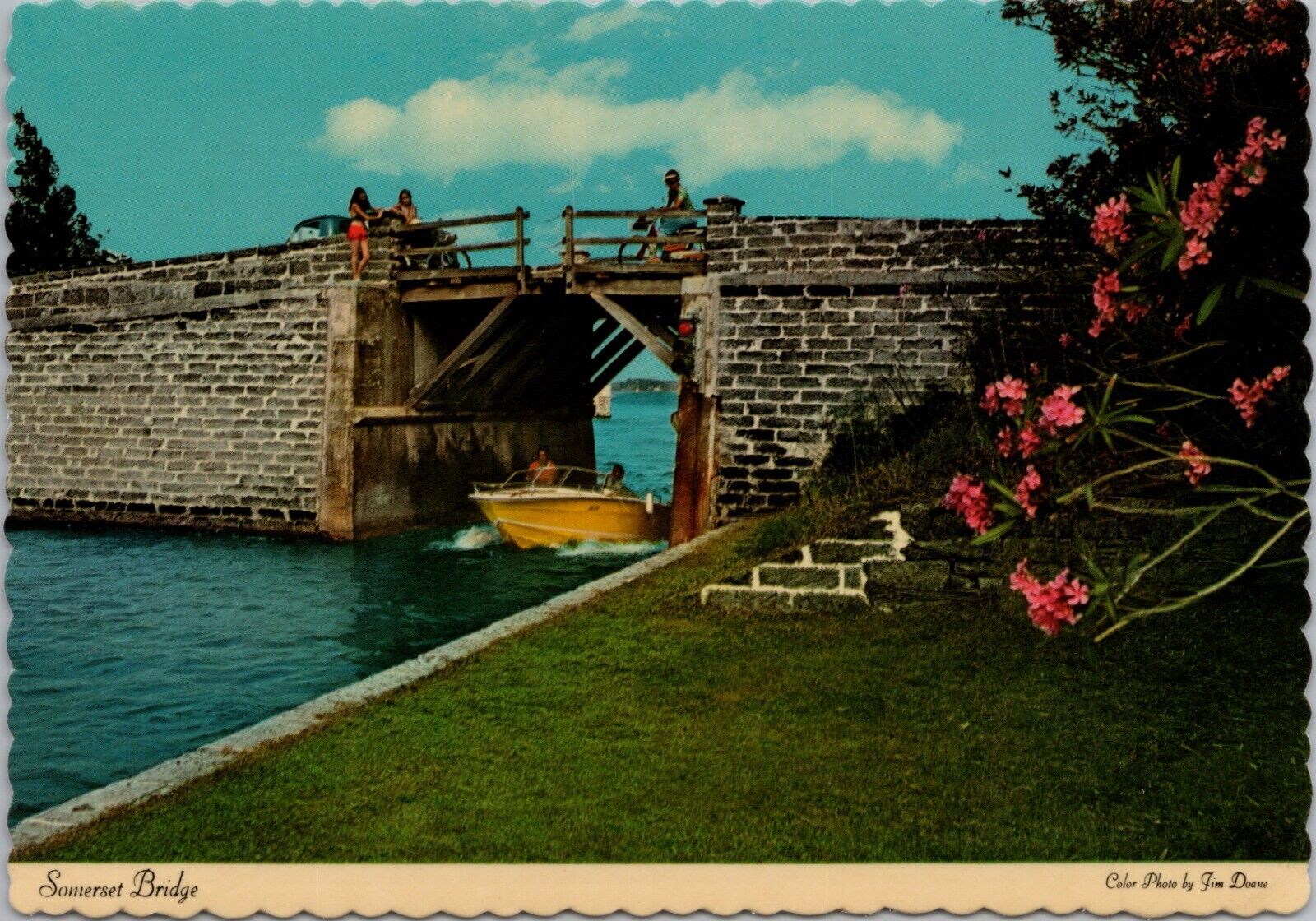 BERMUDA ~ Somerset Bridge ~ British Overseas Territory ~ Vintage Postcard