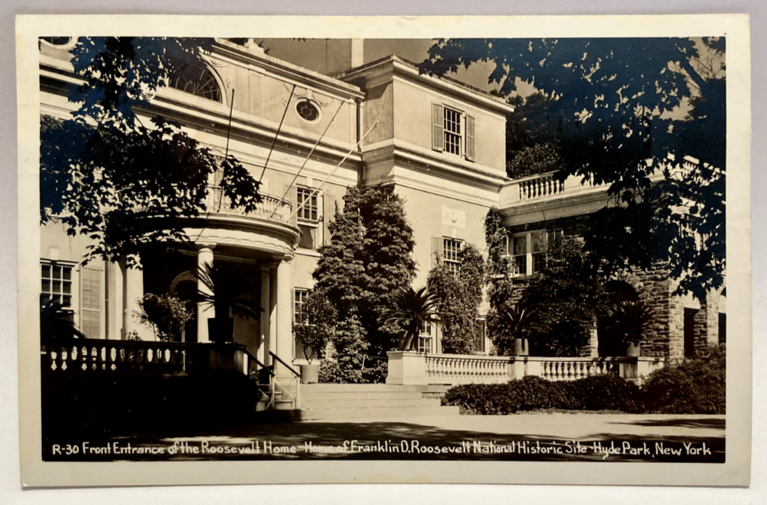 Front Entrance, Franklin D Roosevelt Home, Hyde Park, New York NY Postcard