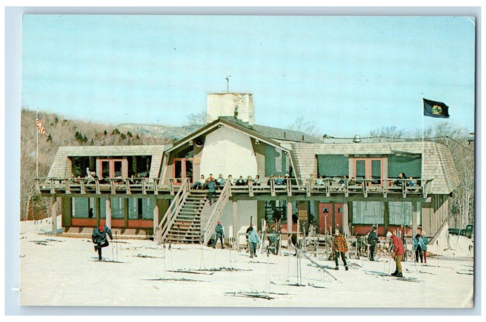 c1950\'s Skiers Sun Deck Golden Thistle Base Lodge Waitsfield VT Vintage Postcard