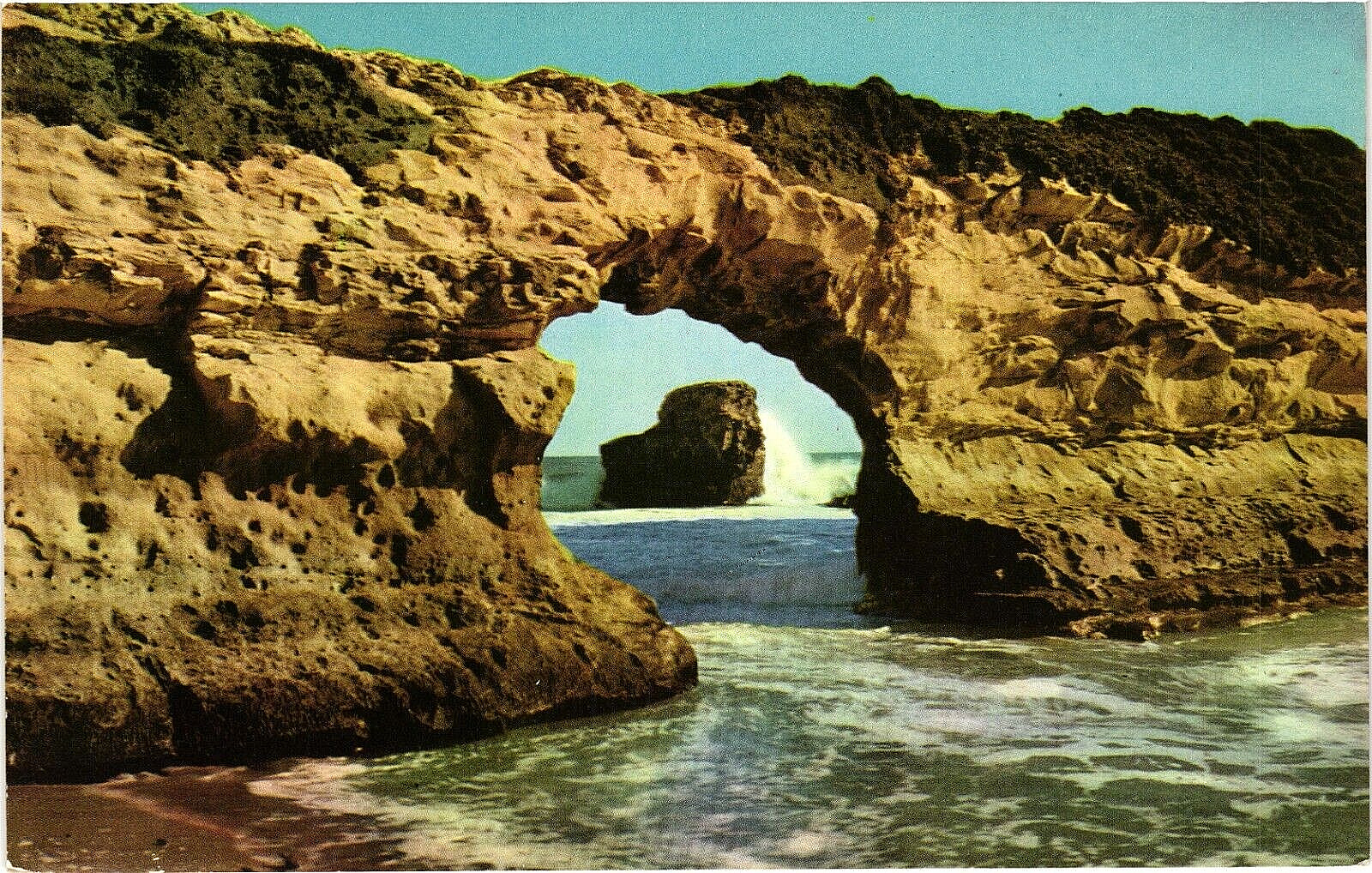 Natural Bridge Swanton Beach Santa Cruz Union Oil 76 Gasoline Postcard c1950s