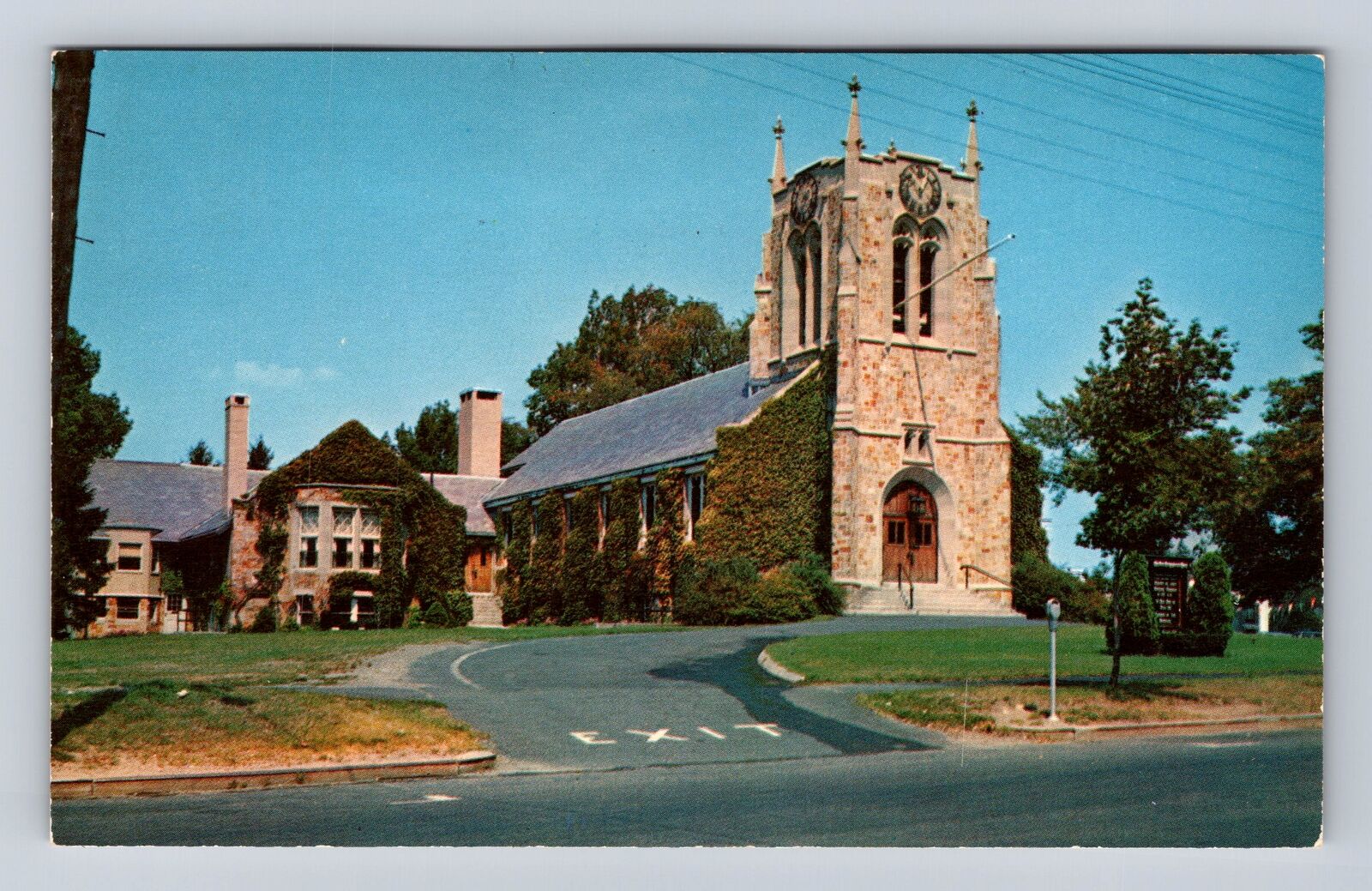 Braintree MA- Massachusetts, First Congregational Church, Vintage Postcard