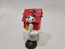 Peanuts Snoopy and Woodstock Joe Cool NIGHT LIGHT Christmas Dog Hous w/ Switch picture