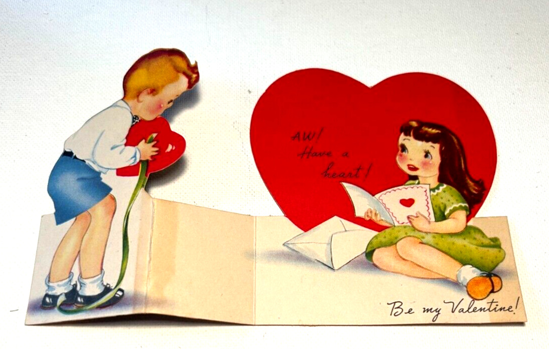 VINTAGE VALENTINE Boy & Girl Reading Valentines  c1940\'s