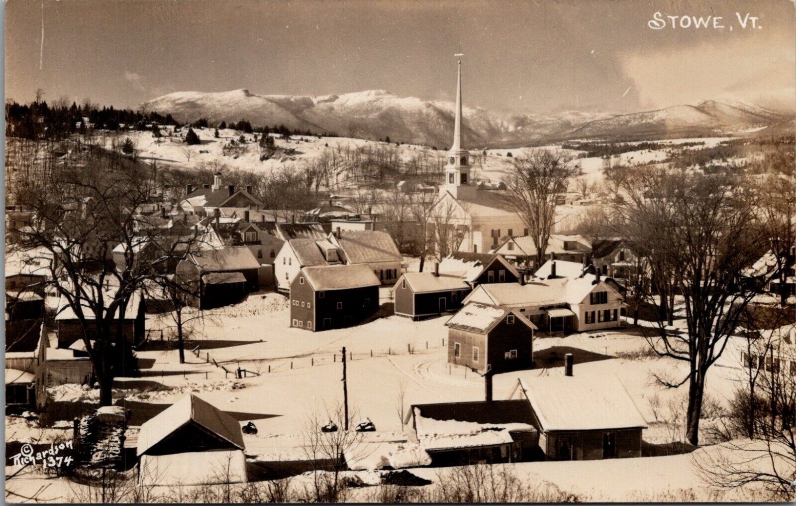 Vintage Stowe Vermont Richardson Snow Covered Mountains Town RPPC Postcard E250