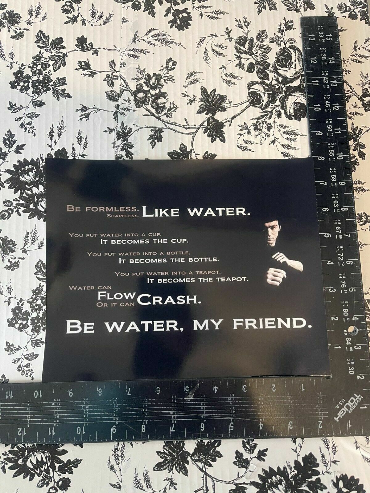Actor Bruce Lee Quote Be formless like water shapeless 8x10 Publicity Photo