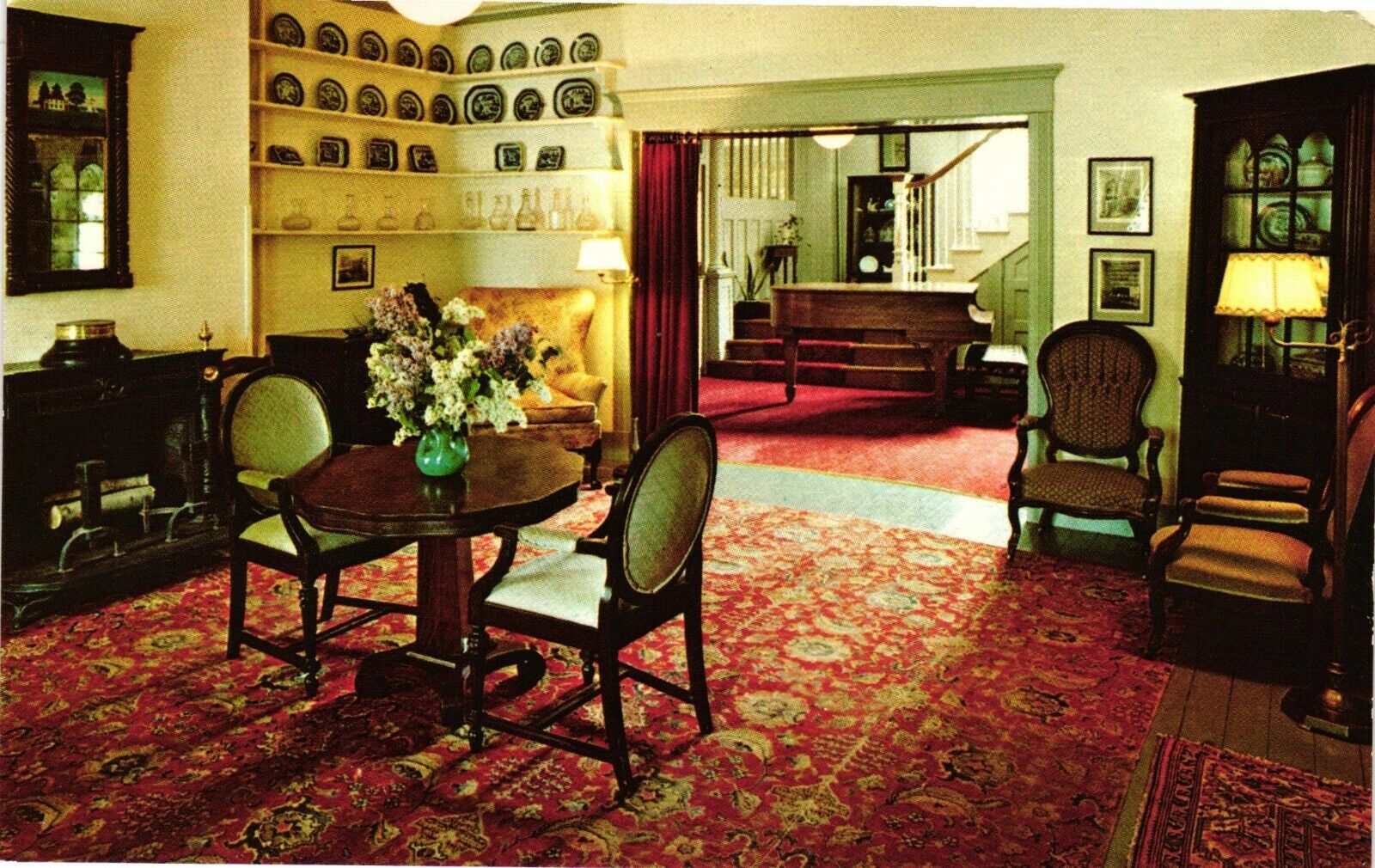Vintage Postcard - Front Parlor At The Red Lion Inn Stockbridge MASS MA #10907