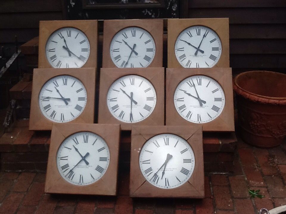 8 Same Antique / Vtg  Standard Electric Wood Schoolhouse Wall Clocks - Very Good