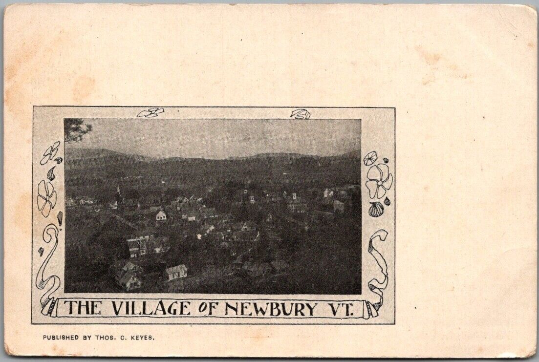 1900s NEWBURY, Vermont Postcard Bird\'s-Eye Panorama Village View / Thos. Keyes