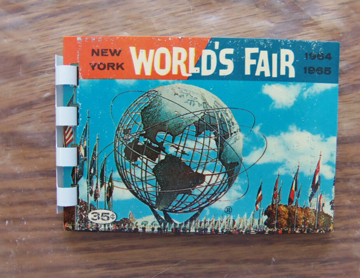 1964-65 NEW YORK WORLD\'S FAIR MINI ALBUM BY DEXTER MA-3