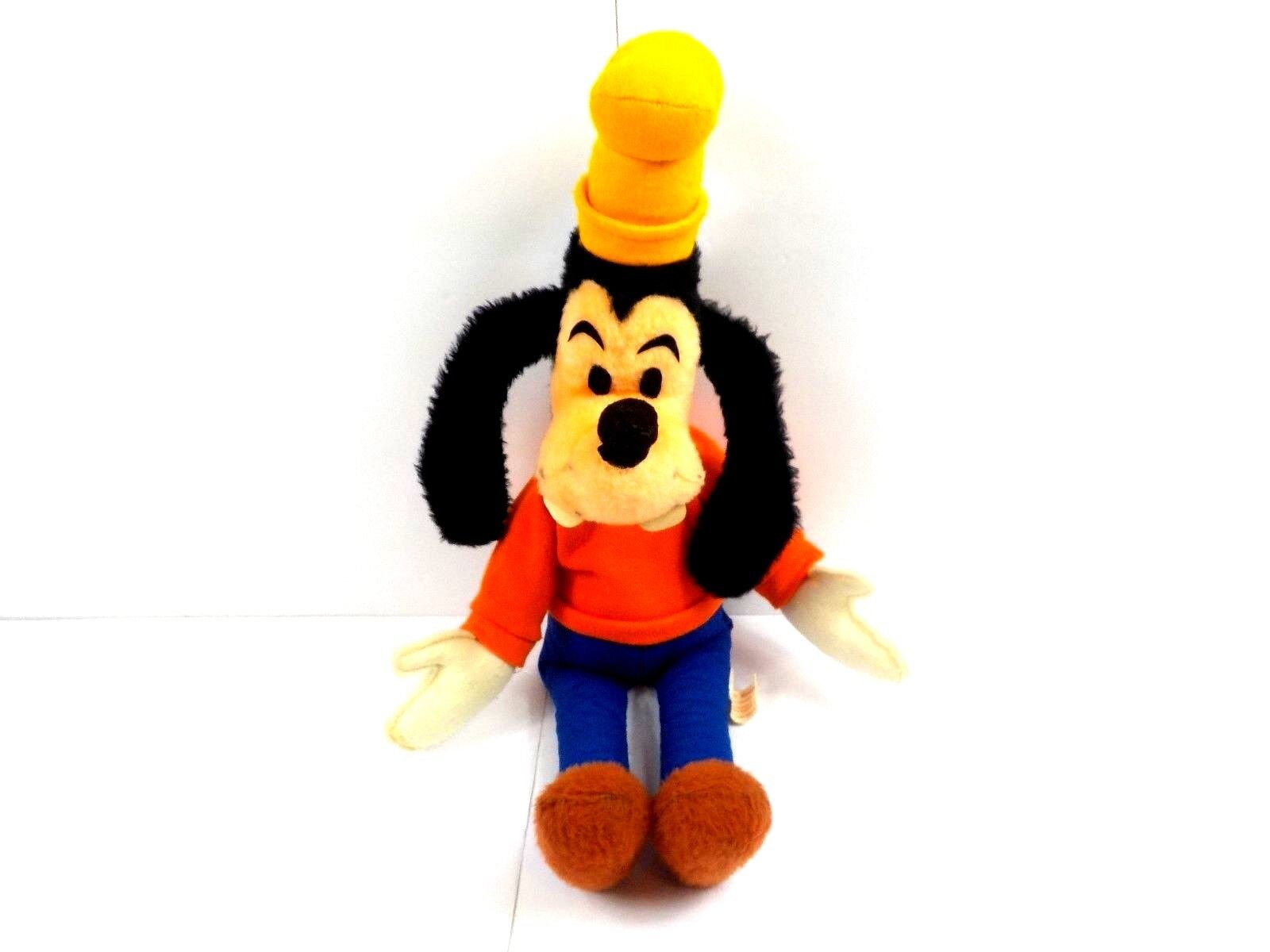 Walt Disney Vintage 24 inch Goofy Stuffed Toy Plush Disneyland Characters Plush
