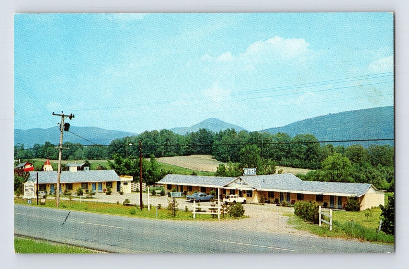 Postcard Vermont Fairlee Vt Tween Lakes Motel Morey 1960s Unposted Chrome