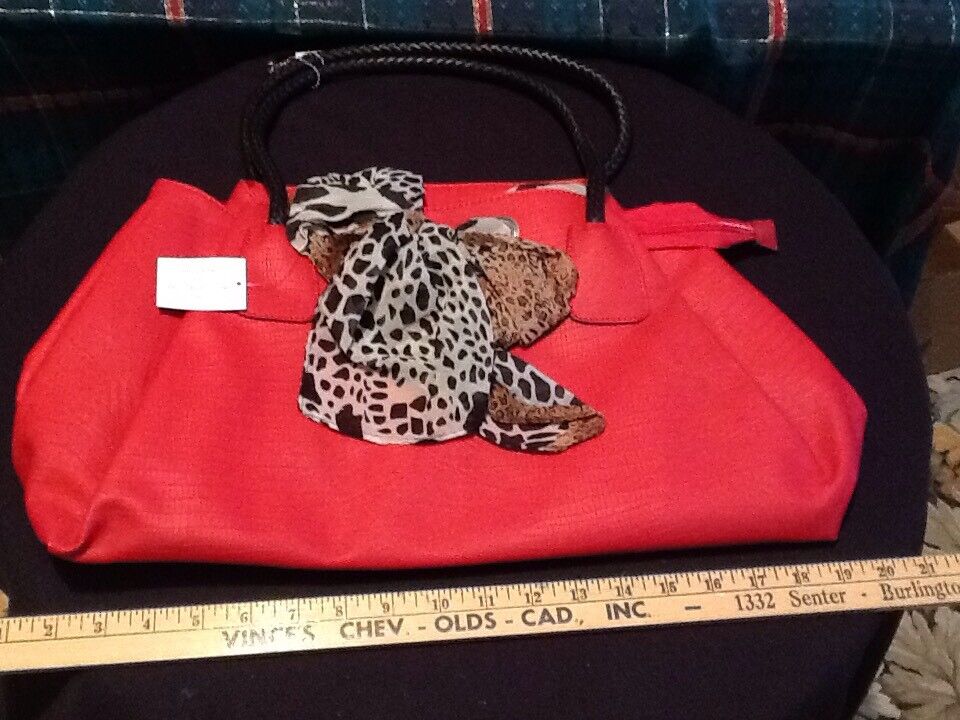 Penelope Ann Purse Red New In Box Animal Friendly Leather Home Interiors
