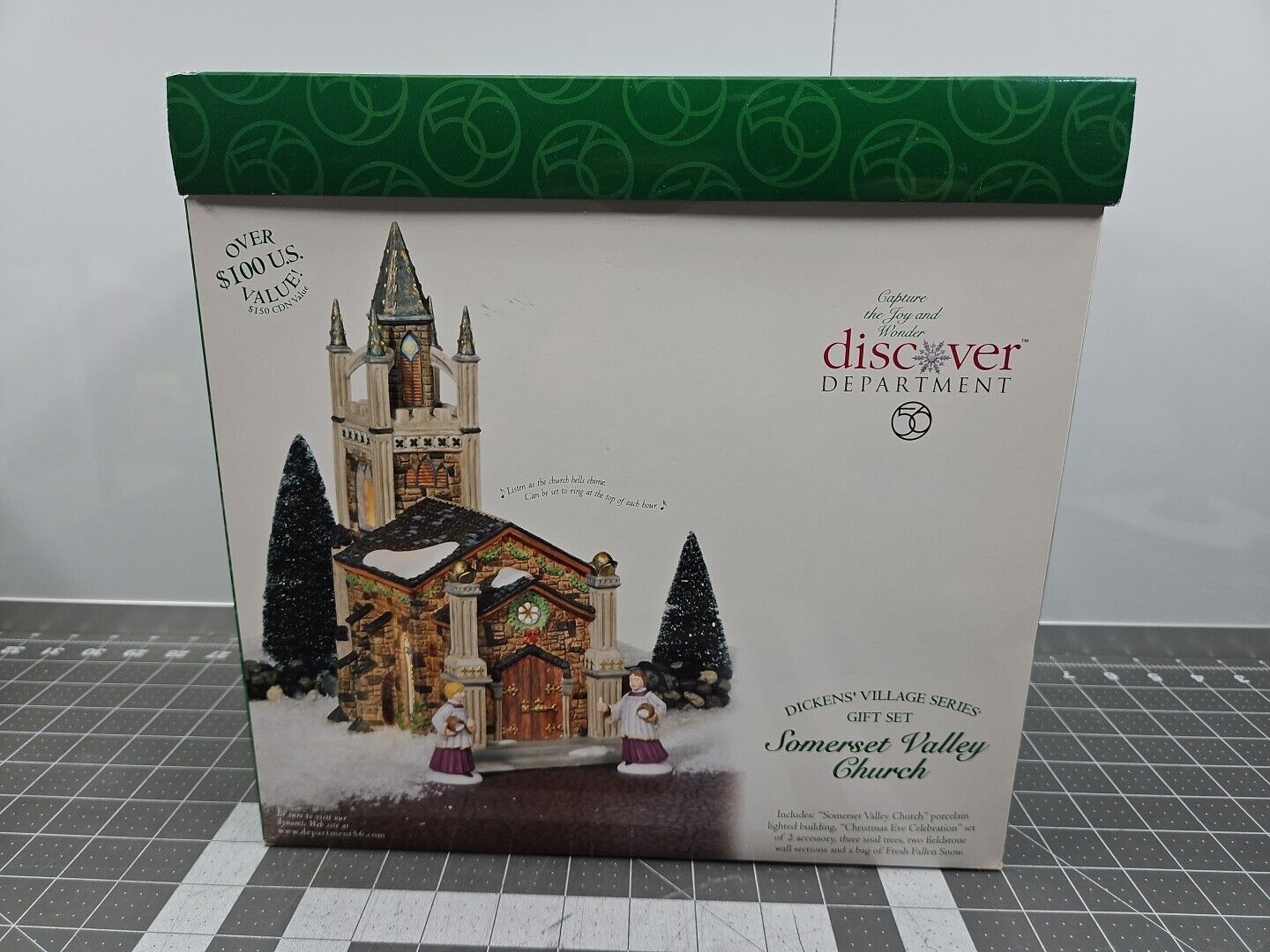 Dept 56 Dickens Village Series  - Gift Set Somerset Valley Church #58485 