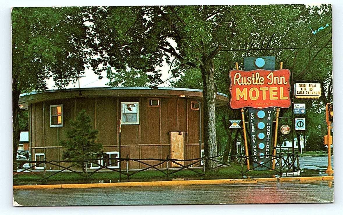 WILLISTON, ND North Dakota ~ RUSTLE INN MOTEL c1960s Roadside  Postcard
