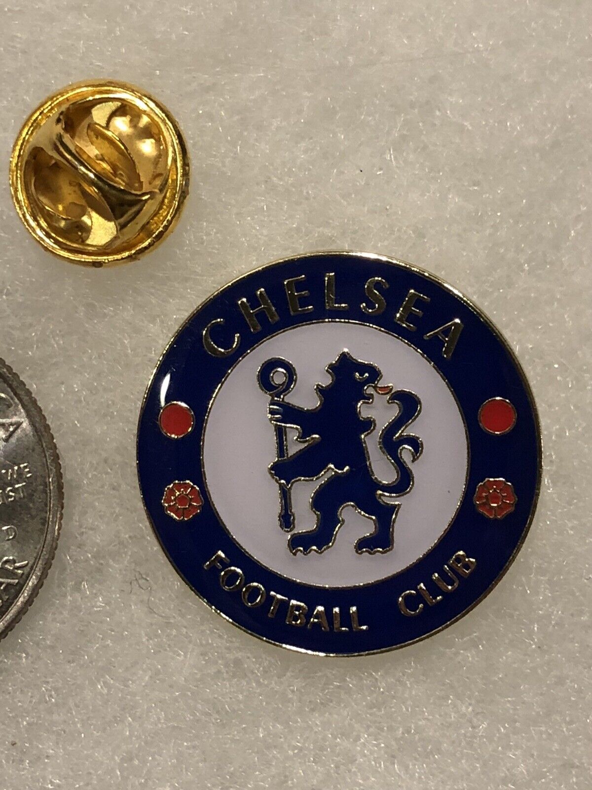 Chelsea FC England Soccer Football Team Lapel Pin  in USA