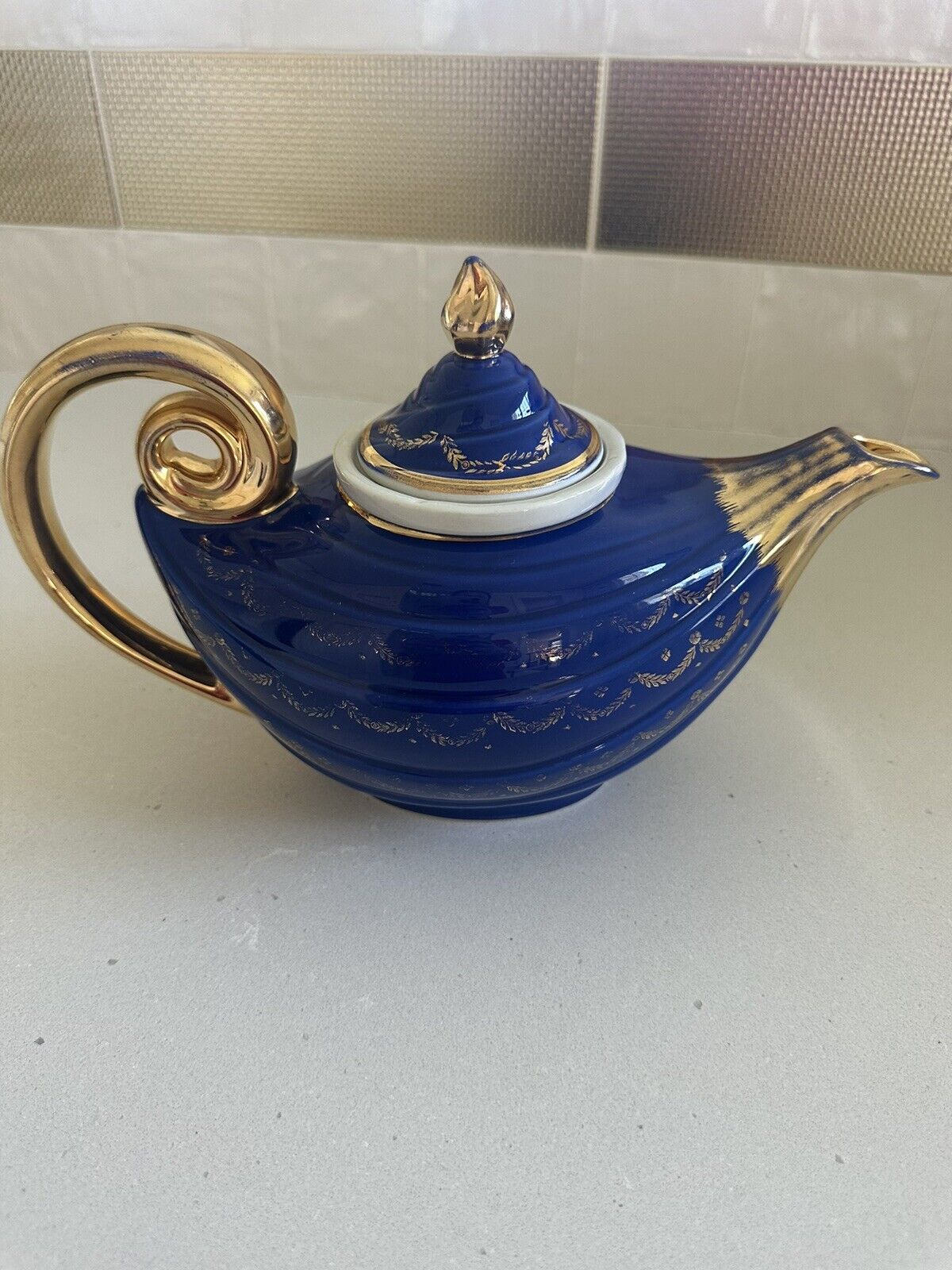 Hall China 1940's Jeannie Aladdin 6 cup Tea Teapot Infuser Cobalt Blue Gold