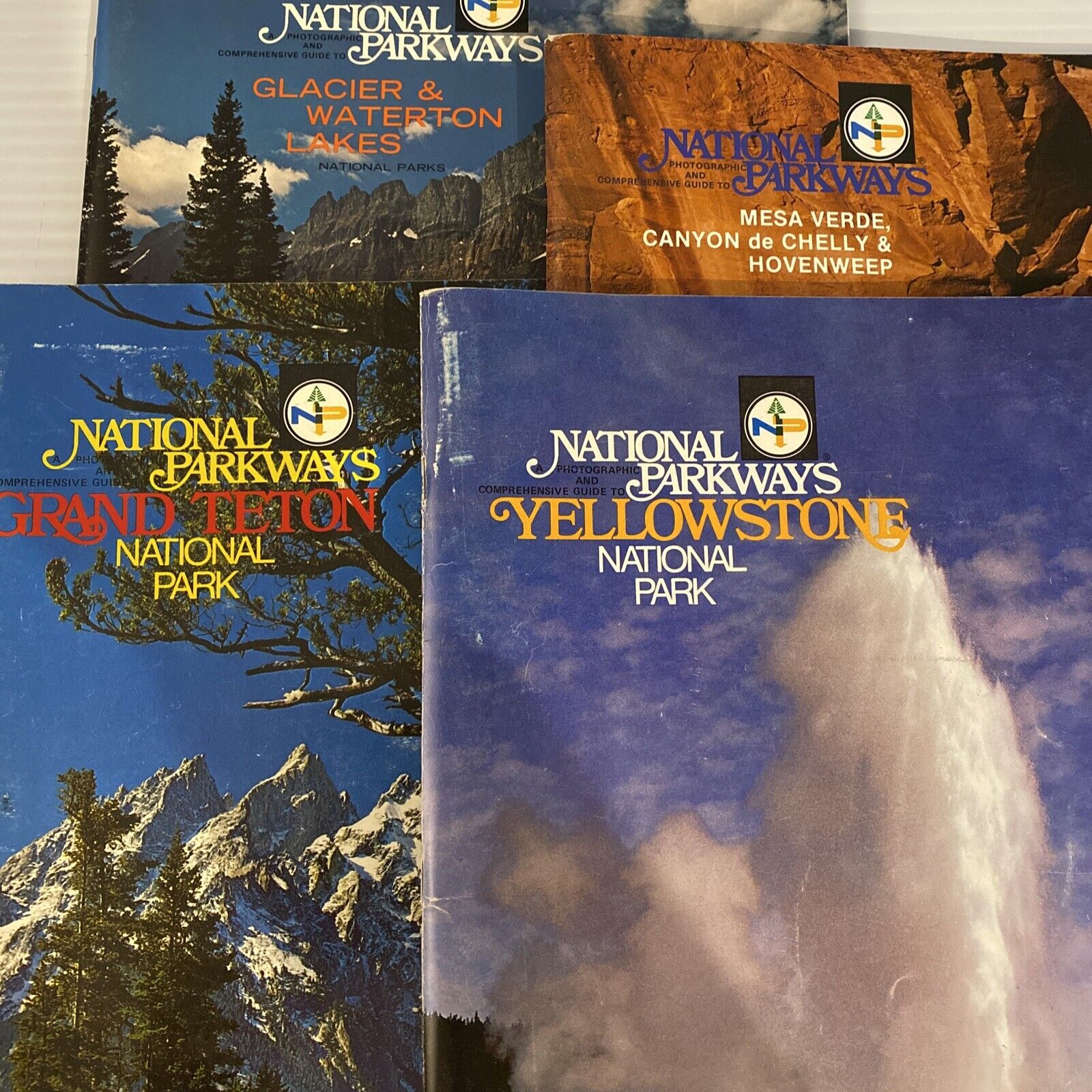Vintage National Parkways Guides Yellowstone Grand Teton Glacer Mesa Verde Lot 4