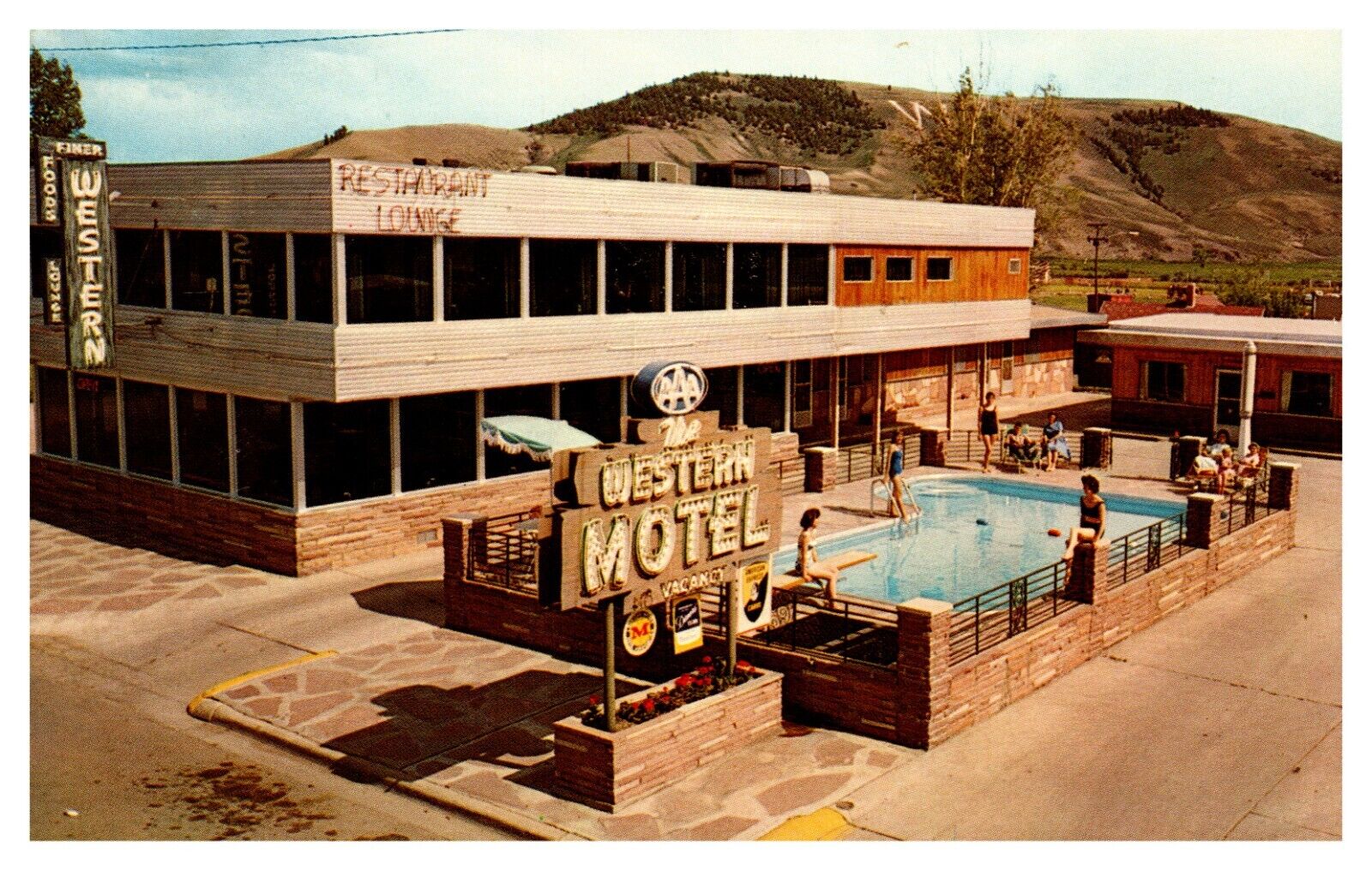 Western Motel Gunnison Colorado 411 East Tomichi Ave Hwy 50 East  Postcard #567