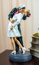World War 2 Victory At Times Square The Kiss Navy Sailor With Nurse Statue picture