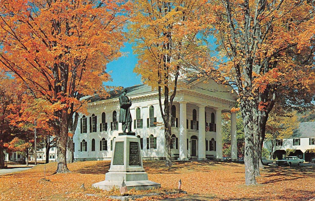 NEWFANE, VT  Vermont      WINDHAM COUNTY COURT HOUSE    Courthouse    Postcard