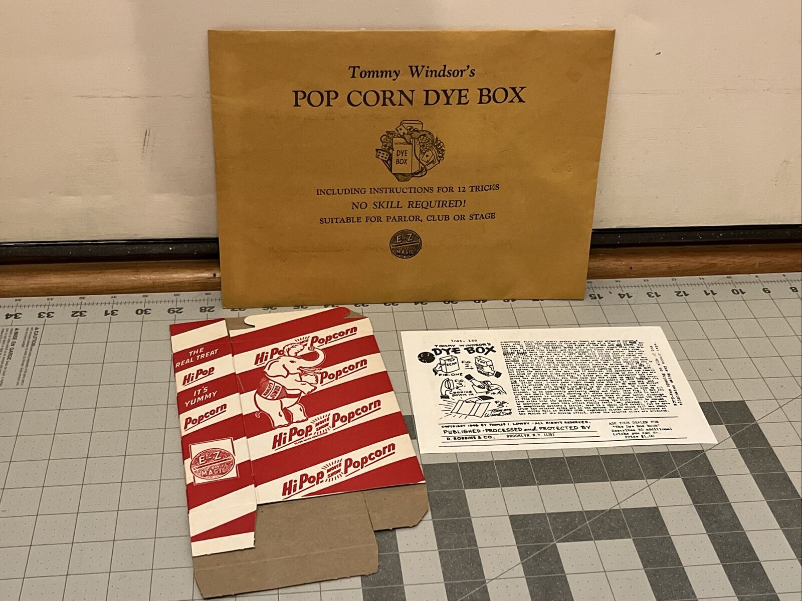 Vintage Tommy Windsor's Pop Corn Dye Box Magic Trick - Close Up, Beginner Magic