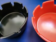 Ashtrays X2 Red/Black picture