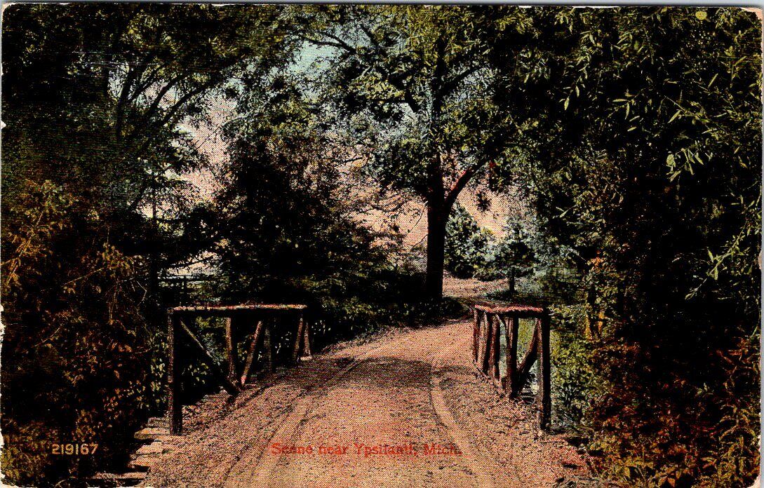 1914, Road near YPSILANTI, Michigan Postcard - H. Hutchins & Co.