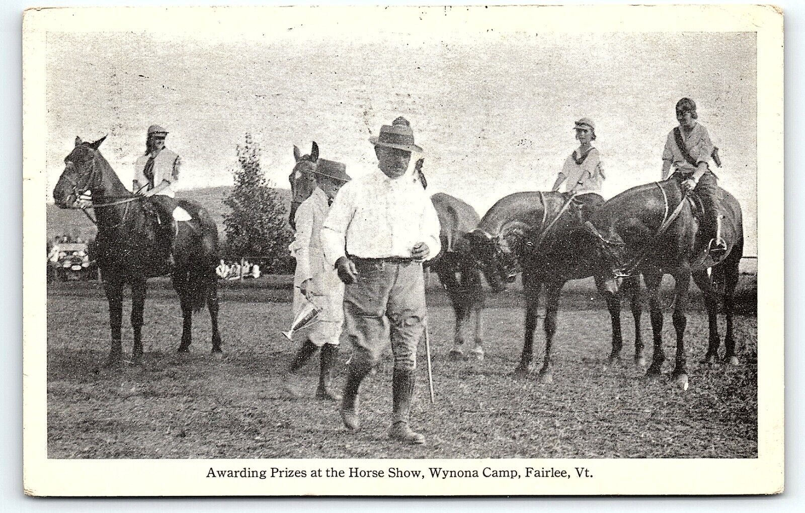 c1910 FAIRLEE VERMONT WYNONA CAMP AWARDING PRIZES HORSE SHOW POSTCARD  P3607