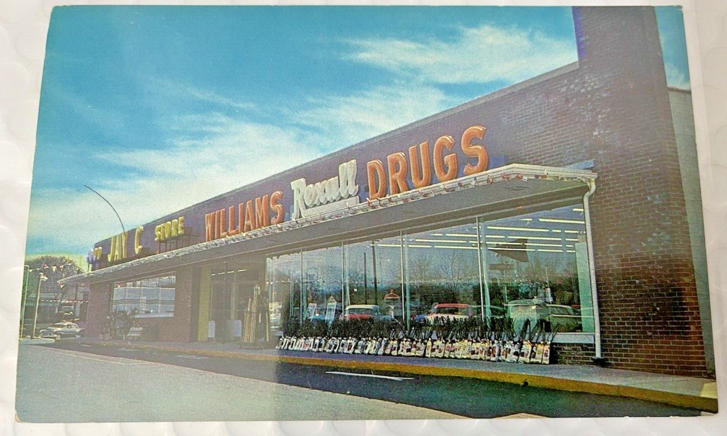 Washington, IN Indiana old Postcard, Williams Rexall Drug Store, Pharmacy 1950