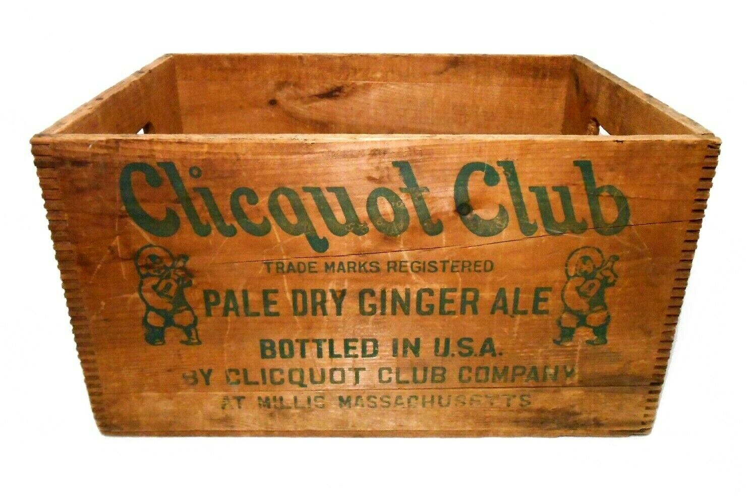 VINT CLICQUOT CLUB GINGER ALE WOOD SODA BOX CRATE, W/GREEN STAMPED INK MILLIS MA