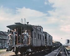 1980s TEXAS & NEW ORLEANS RAILROAD CABOOSE 8x10 Borderless PHOTO picture