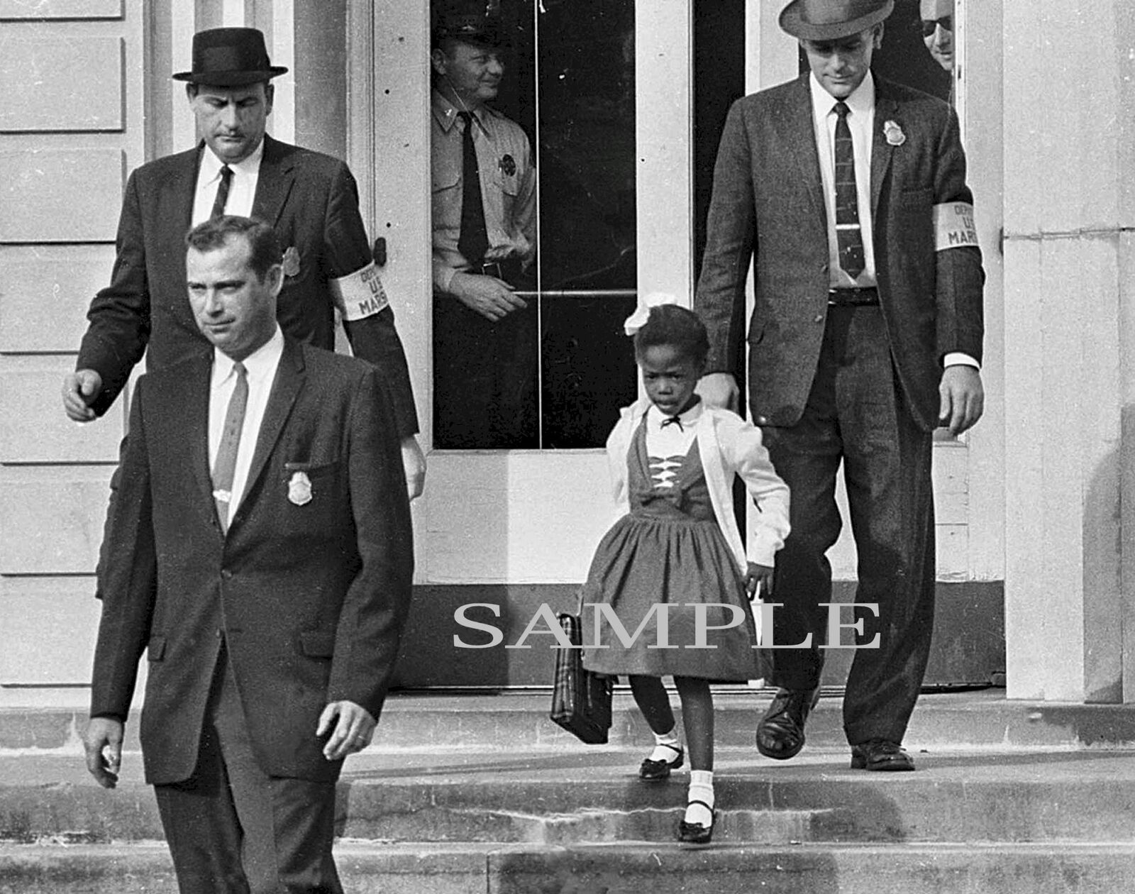 1960 RUBY BRIDGES Fed Protection  New Orleans School CIVIL RIGHTS PHOTO (166-C)