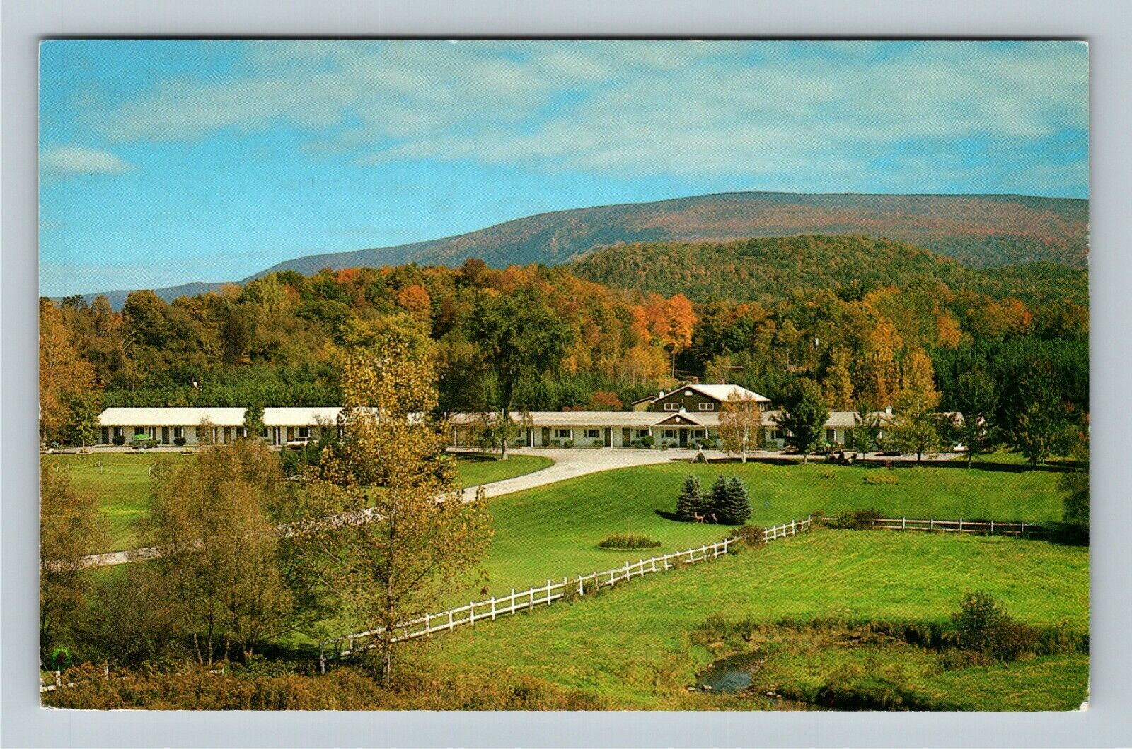 Shaftsbury VT-Vermont, Iron Kettle Motel, Aerial View, Vintage Postcard
