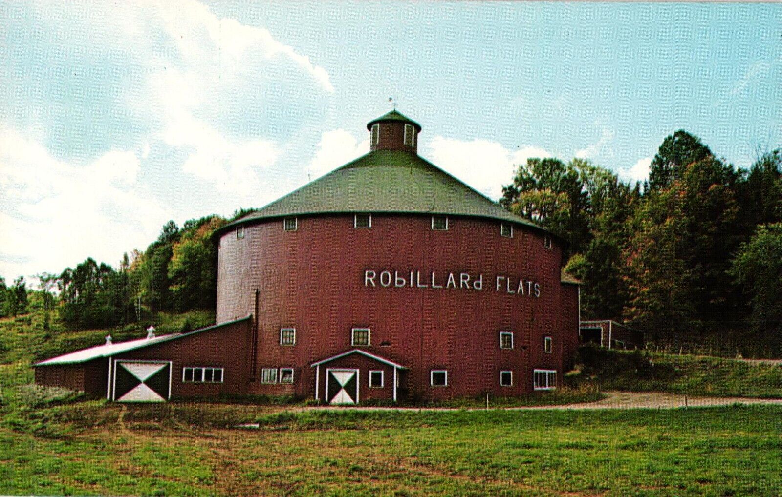 Postcard Round Cattle Barn Irasburg Vermont Destroyed in 2016 Robillard Flats