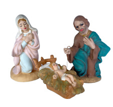 Nativity Set Mary, Joseph & Jesus 9