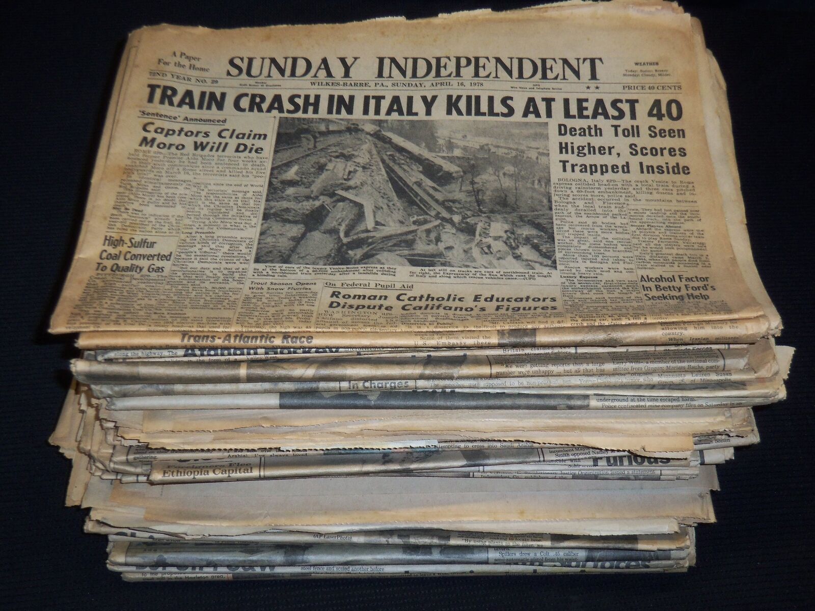 1978-1993 SUNDAY INDEPENDENT NEWSPAPER LOT OF 86 - WILKES-BARRE PA - NP XXXX