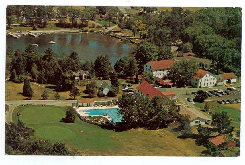 Basin Harbor Club Lake Champlain Vergennes Vermont USA Vintage 1960's Postcard