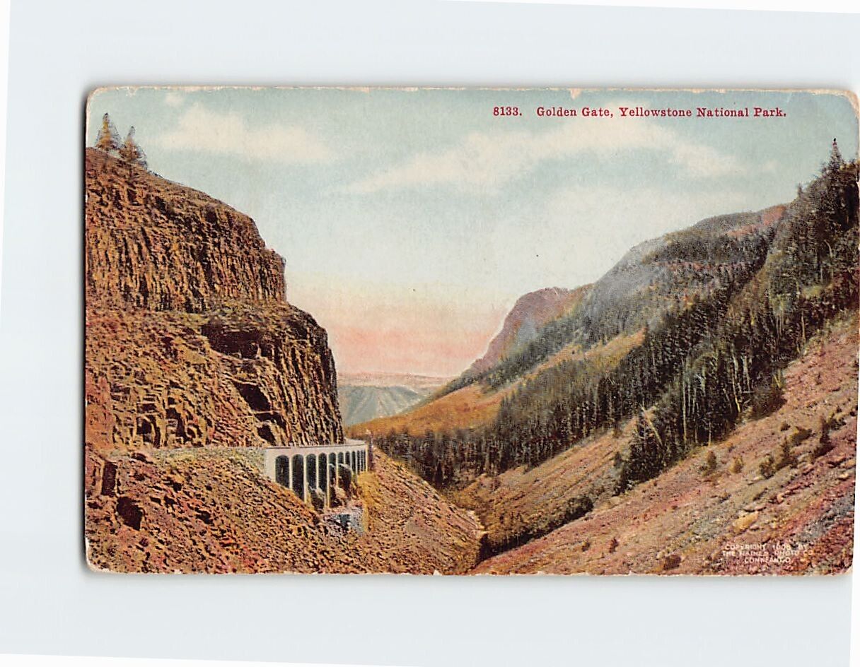 Postcard Golden Gate, Yellowstone National Park, Wyoming, USA