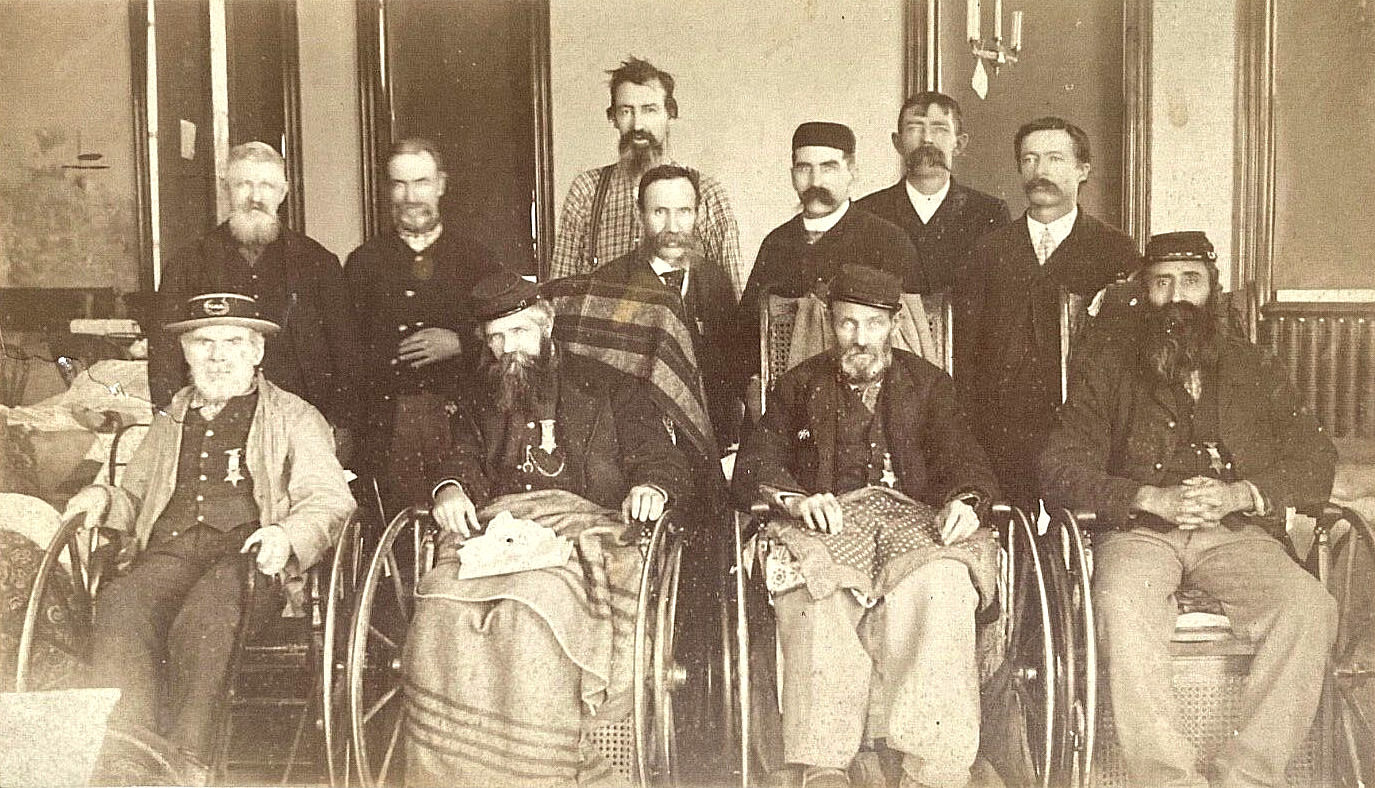 RARE  WOUNDED CIVIL WAR UNION SOLDIERS at MICHIGAN SOLDIER'S HOME 1885 PHOTO