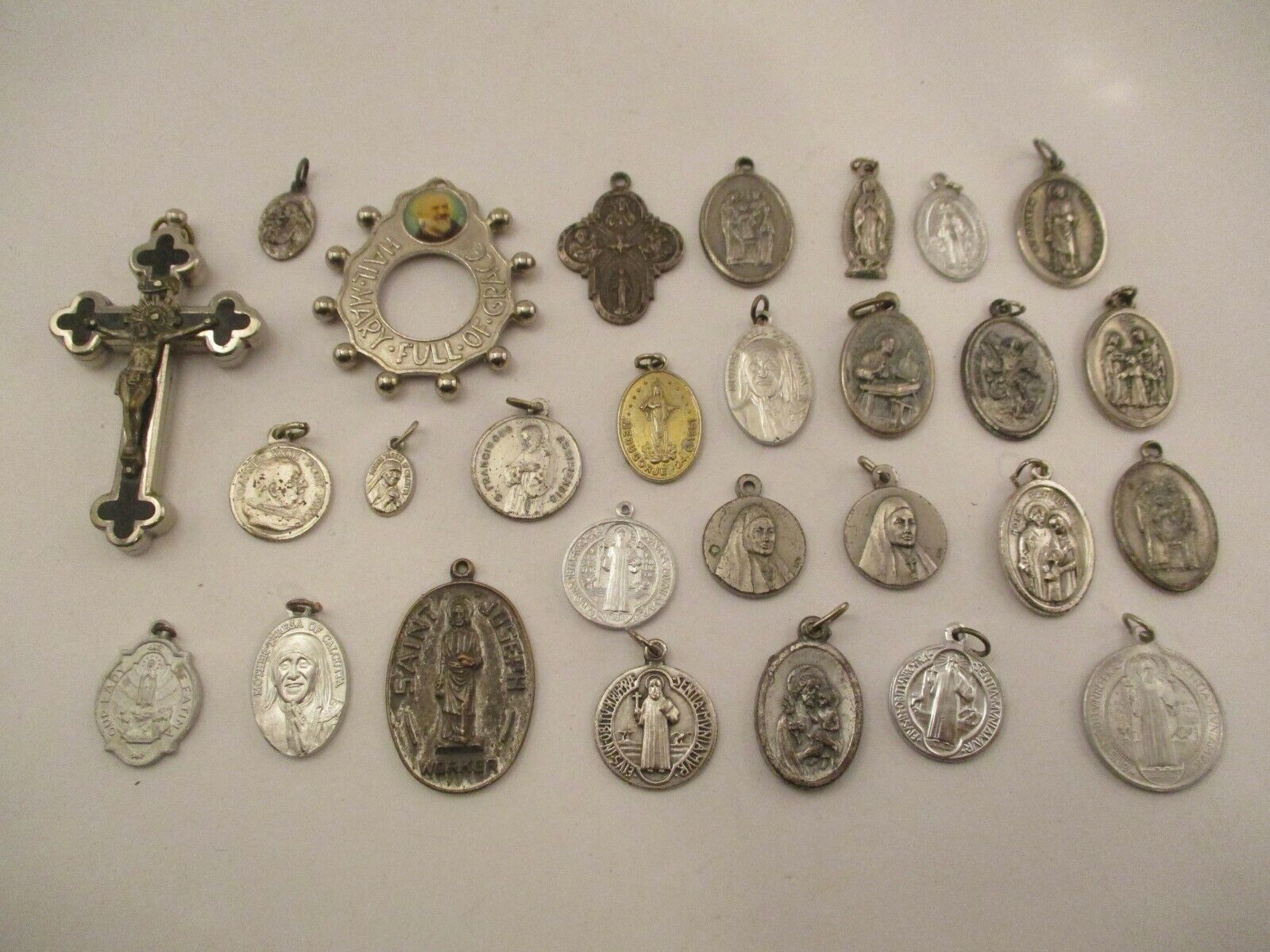 Bulk Lot 28 Assorted Catholic Religious Medals Tokens Prayer Ring Crucifix Italy