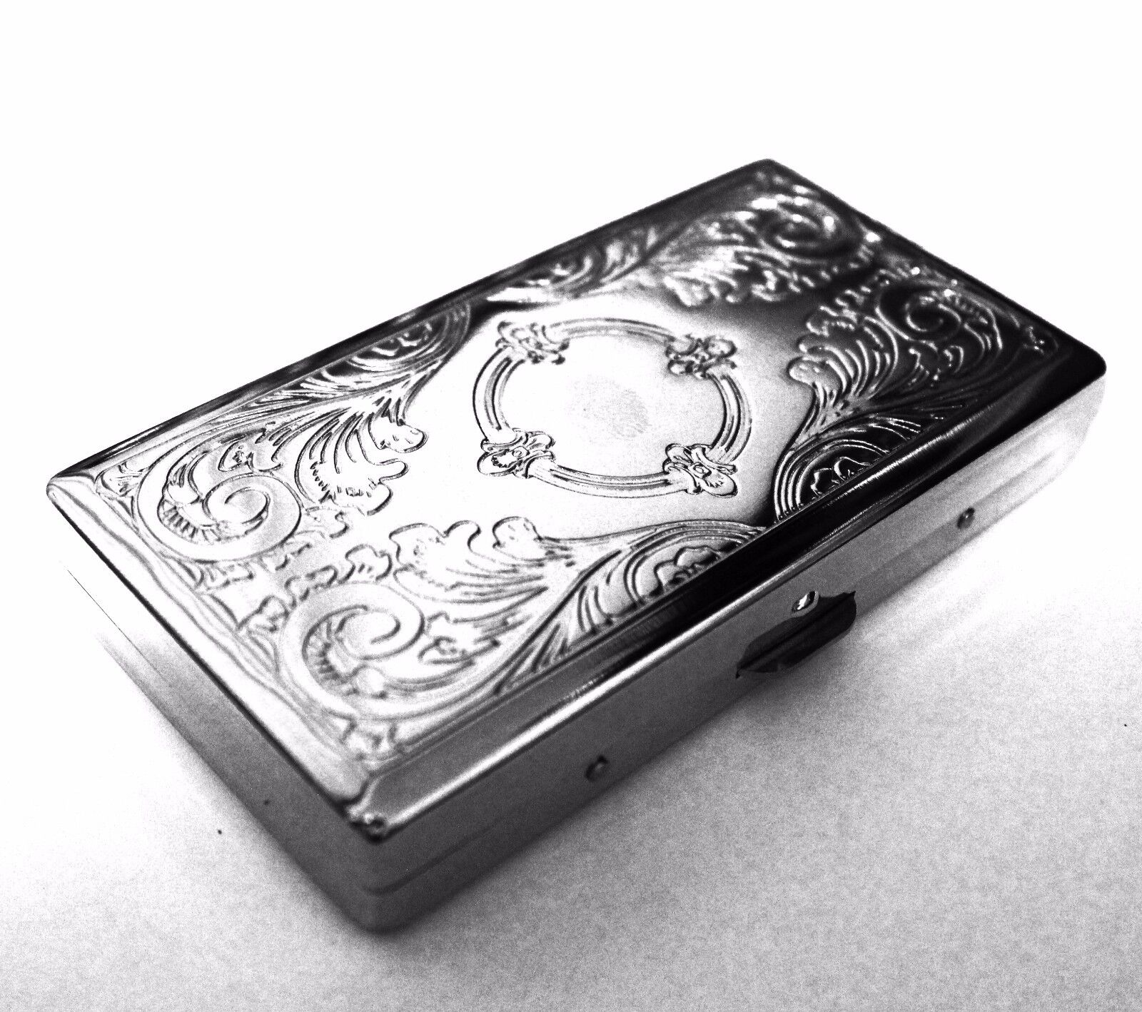 Victorian Style Cigarette Case Double Sided King & 100s Etched Pattern 4x2inch