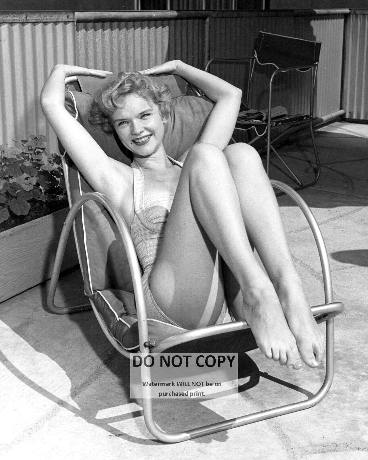 ACTRESS ANNE FRANCIS PIN UP - 8X10 PUBLICITY PHOTO (BT246)