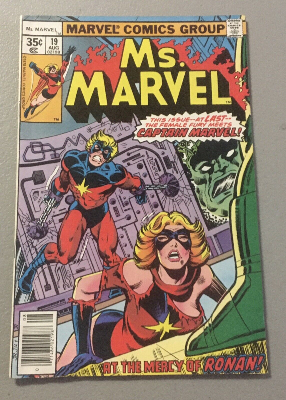 Ms. Marvel #19. Origin of Ms Marvel Retold