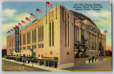 Wolcott Streets, Chicago - The Chicago Stadium, Madison Wood - Vintage Postcard picture