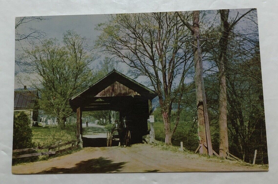 Historic Covered Bridge At Waitsfield, Vermont. Postcard (C2)