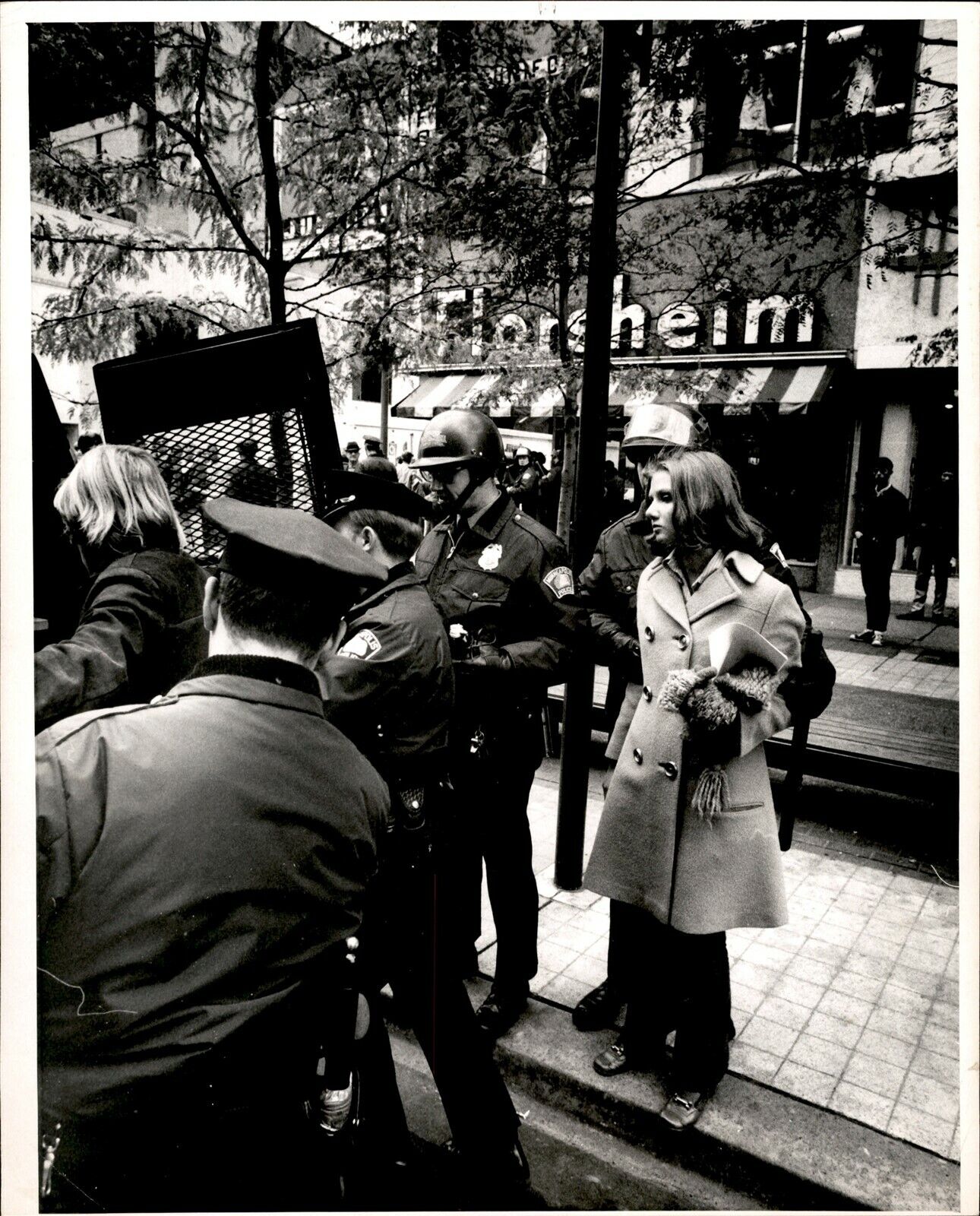 LG927 1969 Original Duane Braley Photo VIETNAM MORATORIUM Antiwar Protesters
