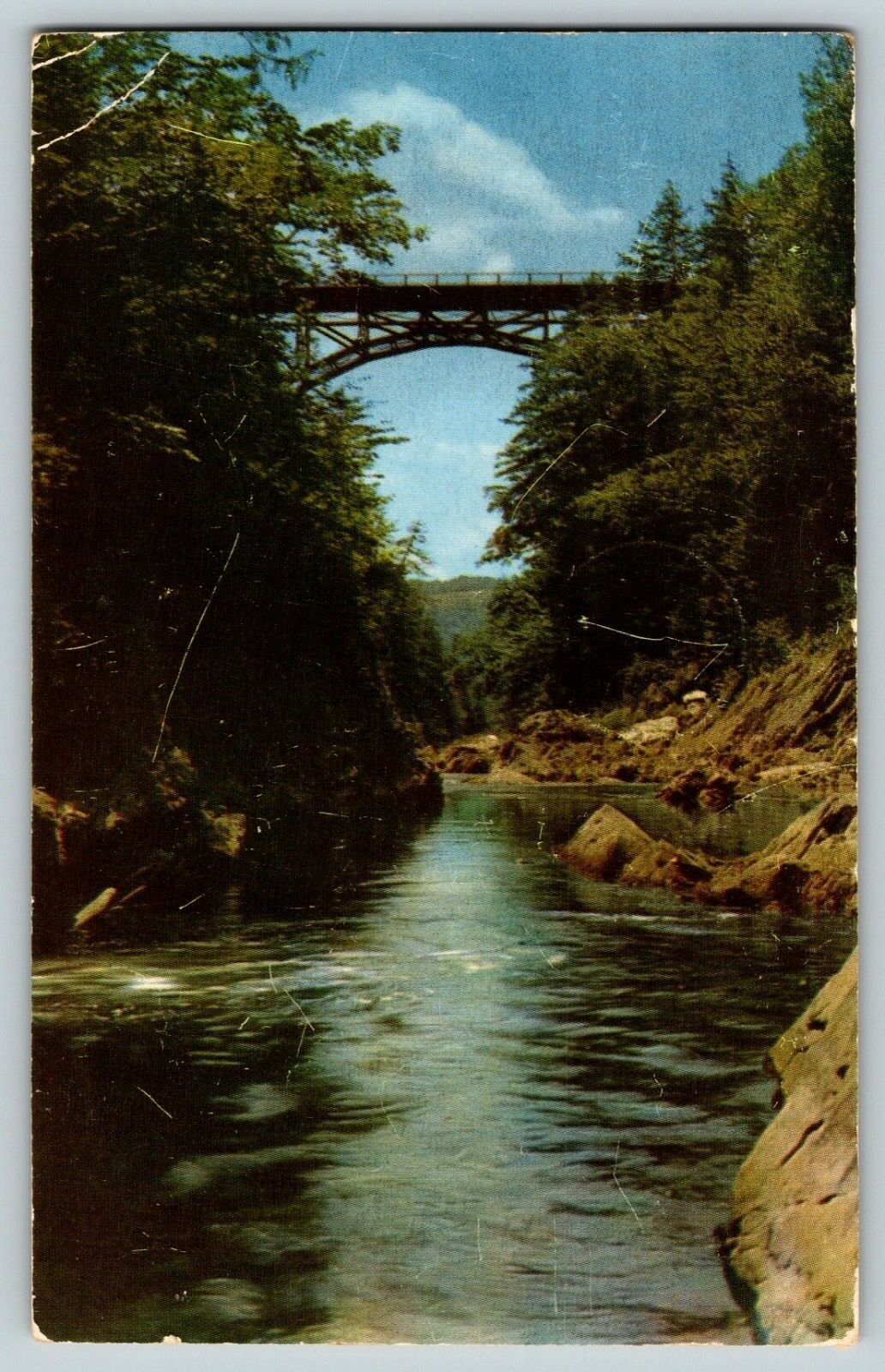 Postcard VT - Quechee Gulf Gorge Bridge Dewey's Mills, Vermont 