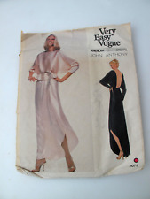 1970's VOGUE Evening Top&Skirt John Anthony Pattern 2075 Size 10 CUT (P) picture