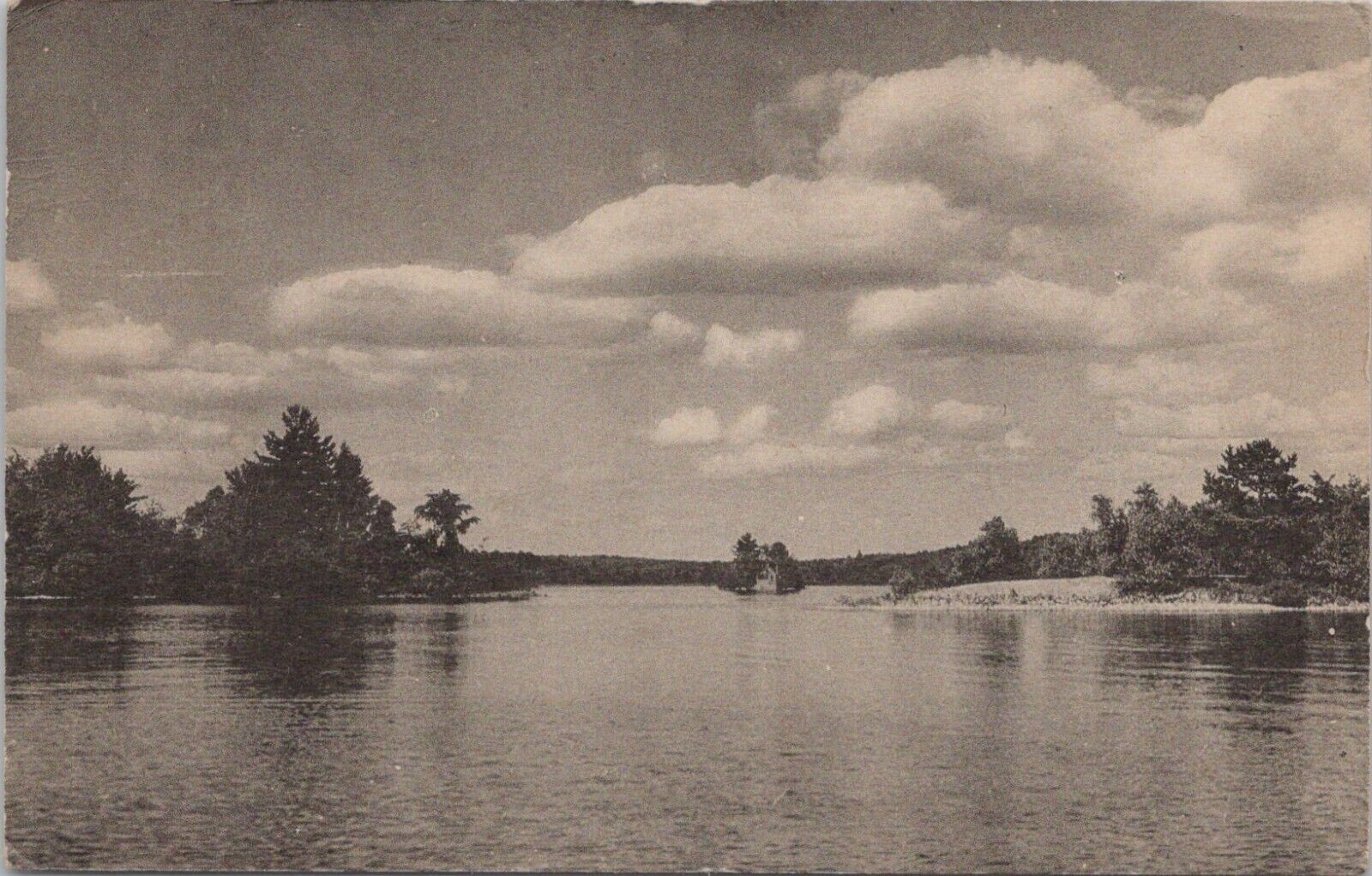 Photo PC ** North Windham Maine Middle Bay & Islands Sebago Lake 1946